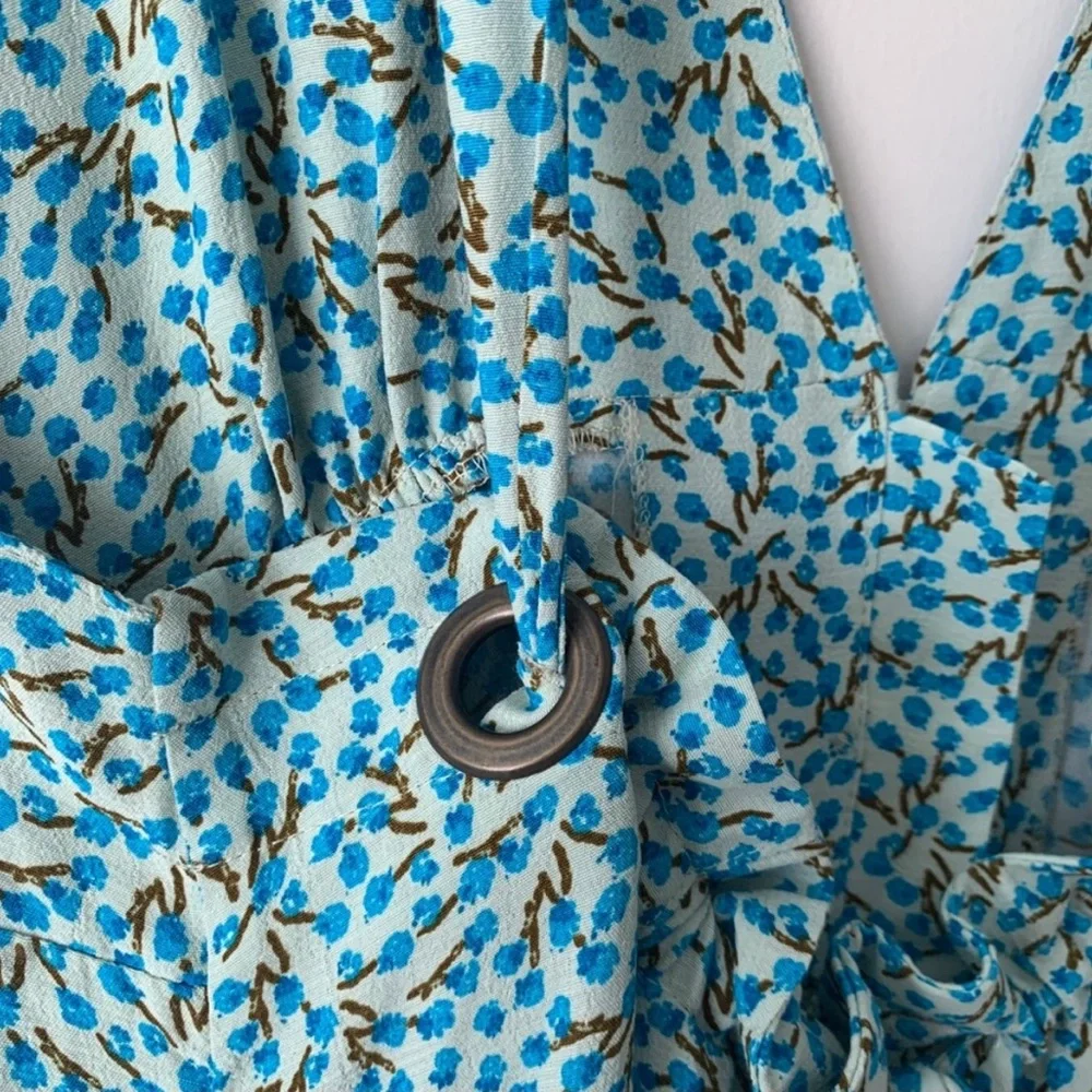 Free People C’est La Vie Collared Plunge Blue Floral‎ Backless Wrap Mini Dress 2 - Picture 7 of 11